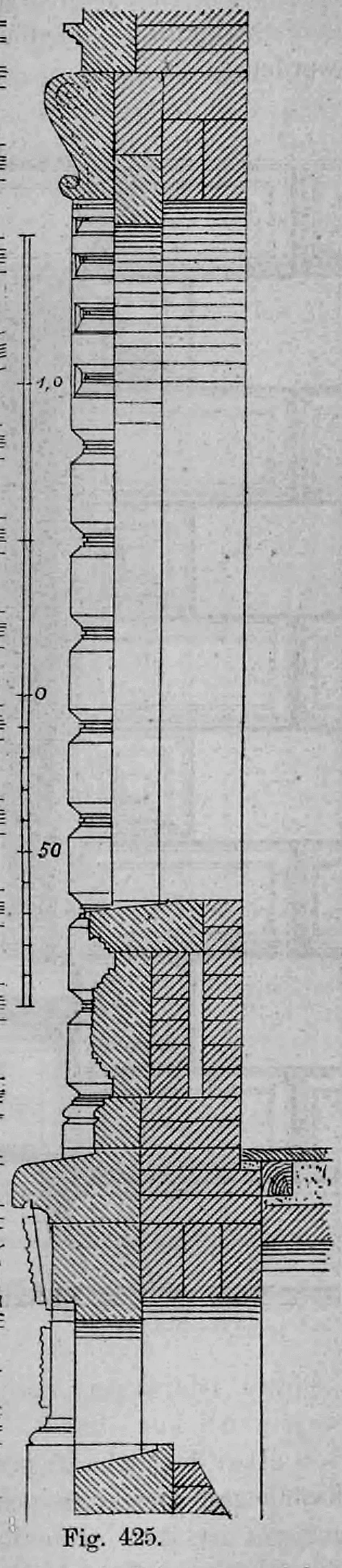 Vertikalschnitt und Teilansicht eines fensterrahmenden Werksteingewändes mit Quaderung (Rustika) und Profilierung.