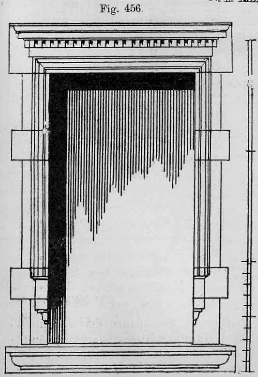 Detailzeichnung eines profilierten Fenstergestells aus Werkstein im Renaissancestil mit Zahnschnitt-Gesims und bossierten Gewändesteinen.