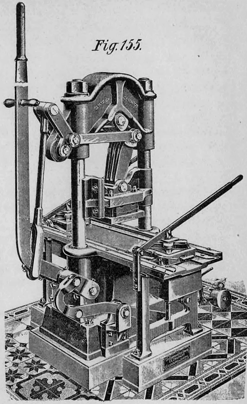 Historische Hand-Hebelpresse zur Herstellung von Zement- und Terrazzoplatten.
