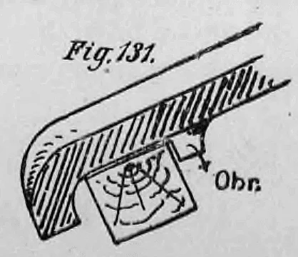 Fig. 131: Detailzeichnung einer Herstellermarke auf einem Ziegel.