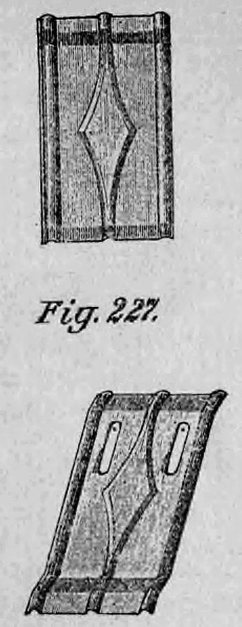 Fig. 227: Vorder- und perspektivische Ansicht einer Bellino-Dachplatte.